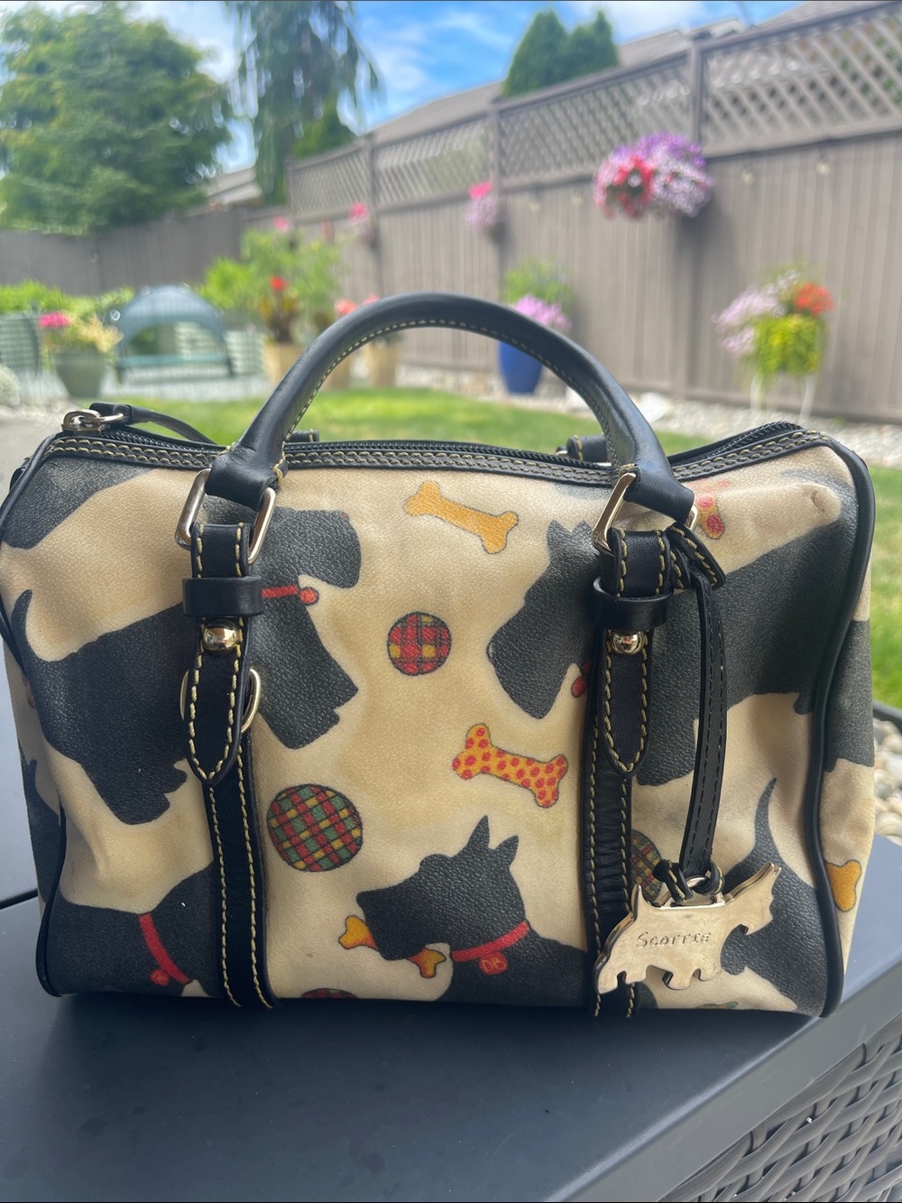 Dooney & Bourke Y2K Scottie barrel satchel